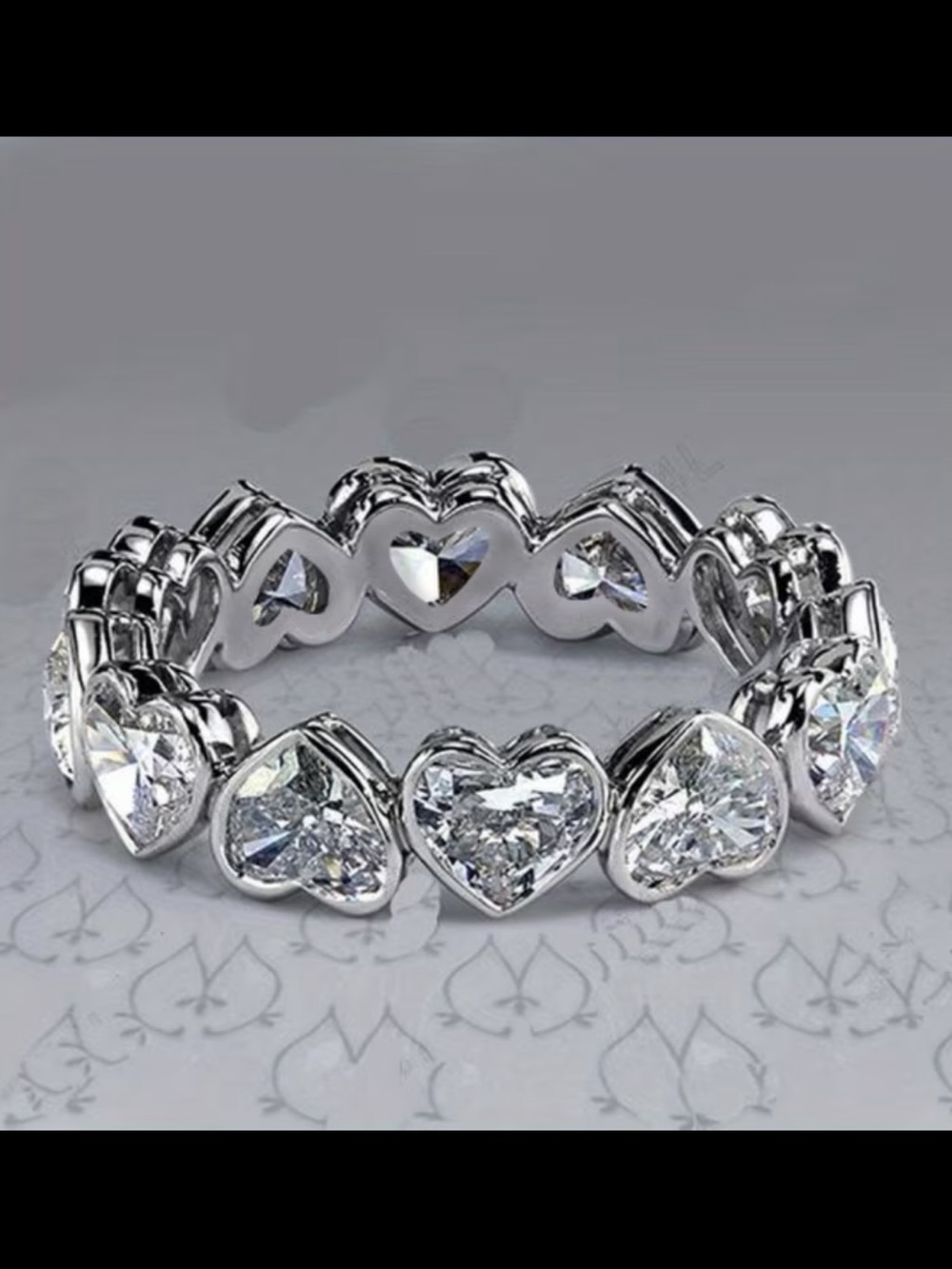 Affordable Fashion Finds Silver Heart Crystal Stretch Ring
